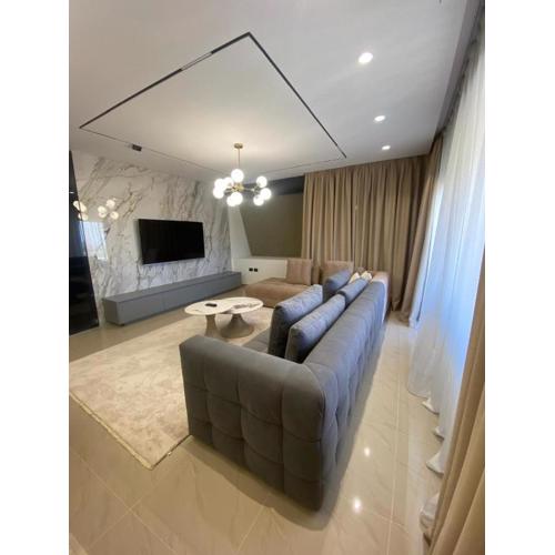 Luxury Land Lake
