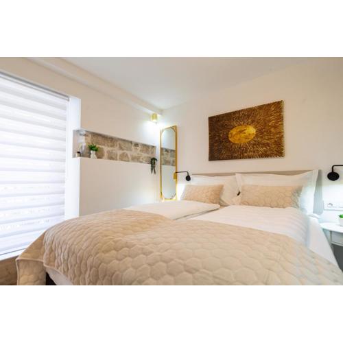 Luxury Lifestyle Rooms