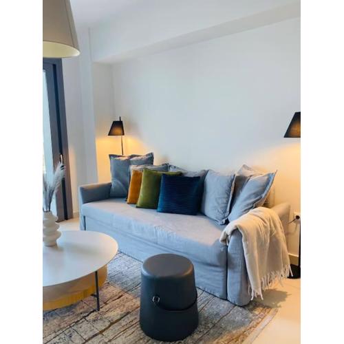 Luxury Maisonette with Shared Pool