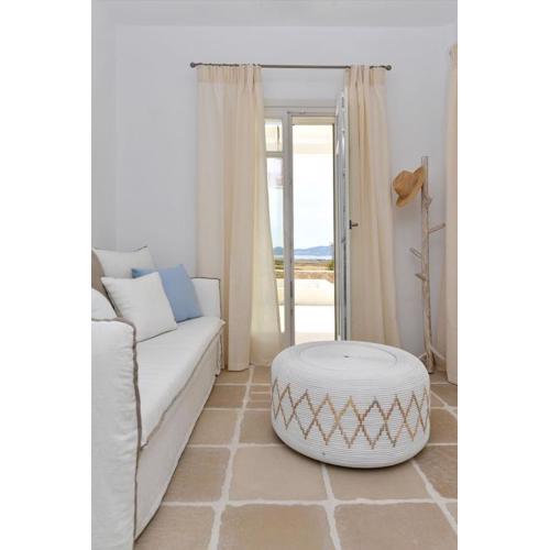 Luxury Paros Villa Villa Aethra Beautiful Serene Glisidia