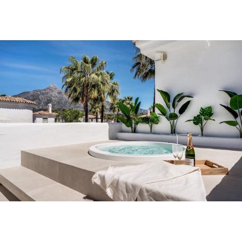 Luxury Penthouse - Los Naranjos de Marbella
