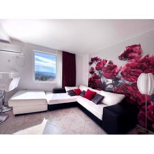 Luxury Penthouse Imperial With Seaview in PanoramaRoofComplex