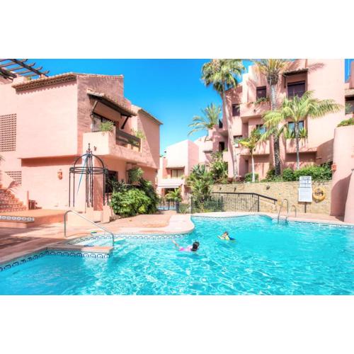 Luxury penthouse in Jardines de Don Carlos