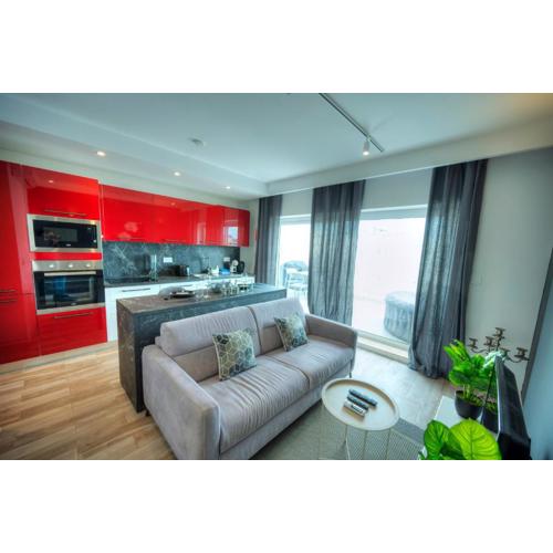 Luxury penthouse with sun terrace & jacuzzi RJOR1-1
