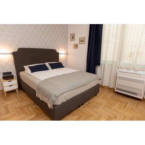 Luxury rooms 12-1
