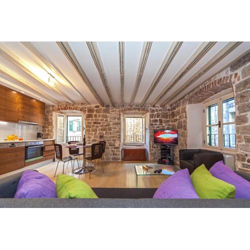Luxury San Giovanni Apartment 1