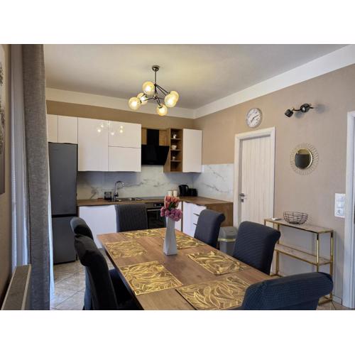 Luxury sea view apartment 20 m from the sea