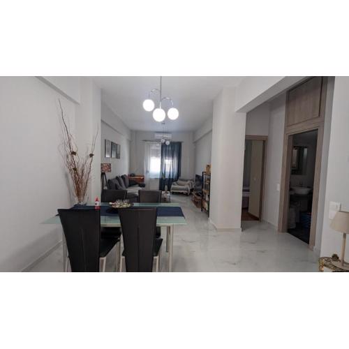 Luxury & Spacious Apartment in Athens