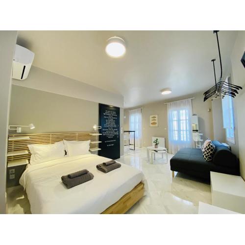 Luxury Studio in Historical Center, Syntagma-Plaka