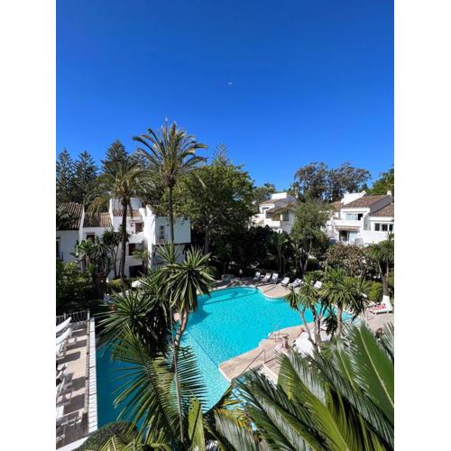 Luxury Suite in Puente-Romano