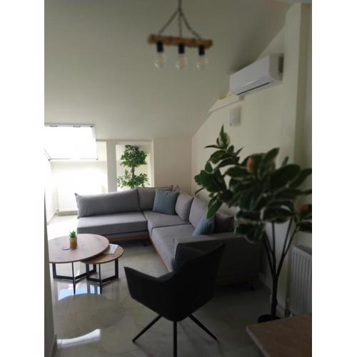 Luxury suite with Olympus and sea view