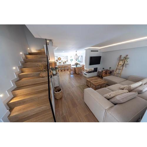 Luxury townhouse in Tarifa Free parking fast wifi