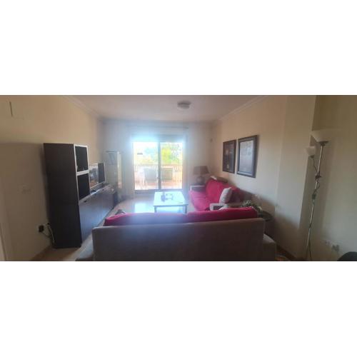 Luxury Two Bedroom Apartment in quiet neighborhood
