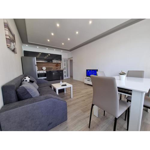 Luxury two bedroom Crown apartament