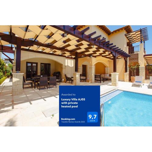 Luxury Villa AJ05 with private heated pool