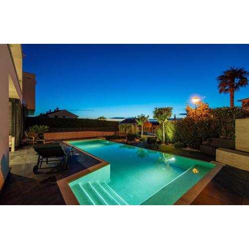 Luxury Villa Ane