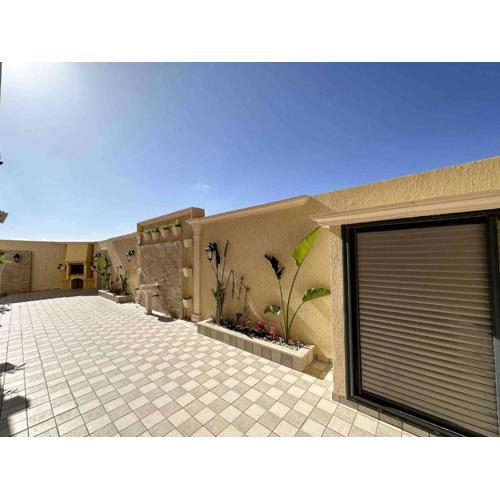 Luxury Villa, Central Ac, Bbq, Ideal For Events