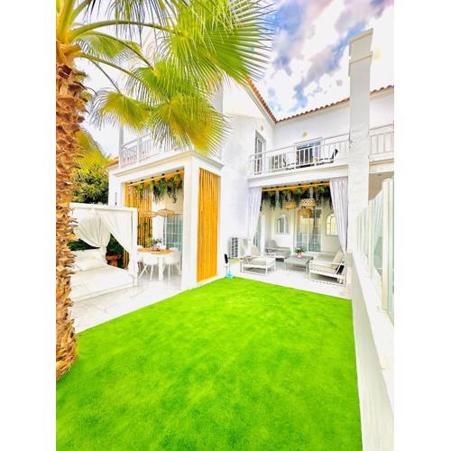 Luxury villa Fanabe with private garden