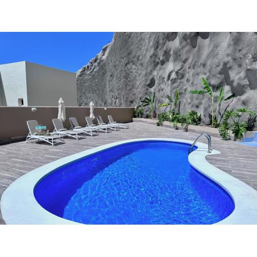 Luxury Villa Ifara with private heated pool