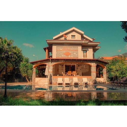 Luxury Villa Neighboring Oludeniz