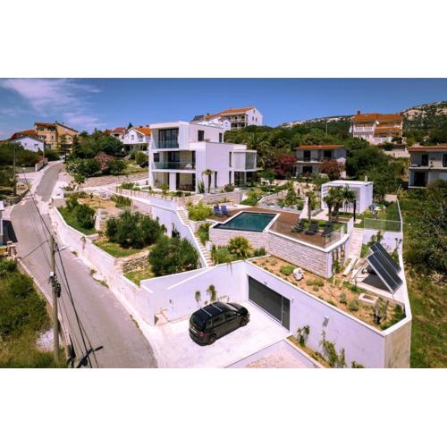 Luxury villa with a swimming pool Palit, Rab - 22153