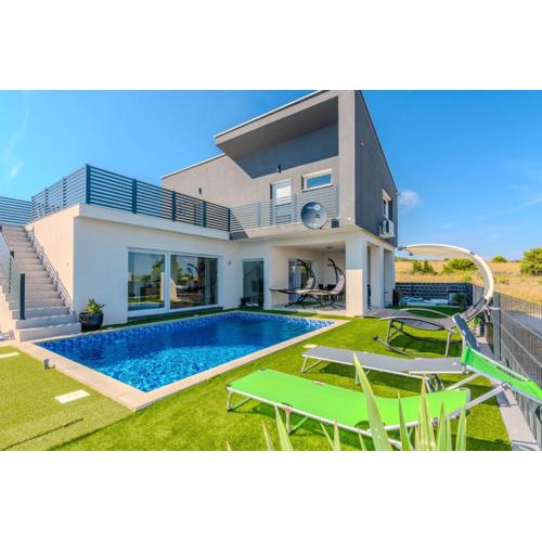 Luxury villa with a swimming pool Vir - Torovi - Vir - Pedinka, Vir - 23512