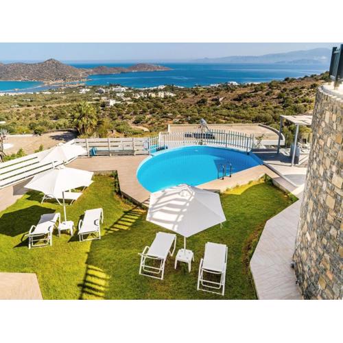 Luxury Villa with Ocean Views in Elounda