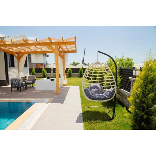 Luxury Villa with Private Pool and Jacuzzi