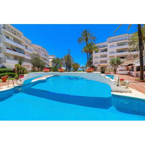 Luxury with pool view - Playa Real beachfront