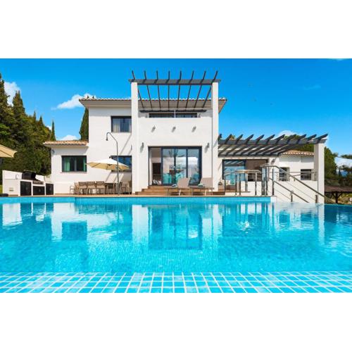 Luz de Verano Stunning Holiday Villa