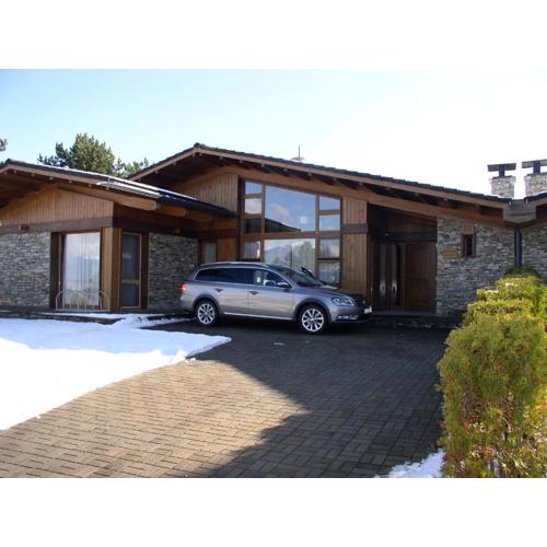 LVV Pirin Golf Villa