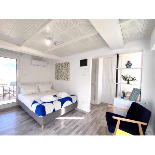 Lycabettus Sunshine Loft