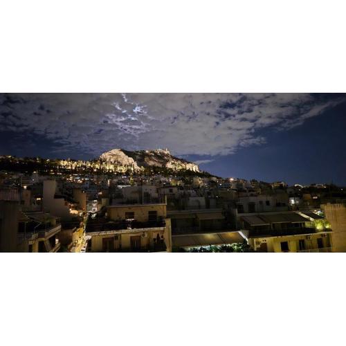 Lycabettus view apartment