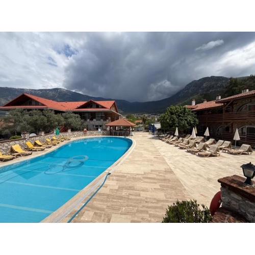 Lycian Center Hotel