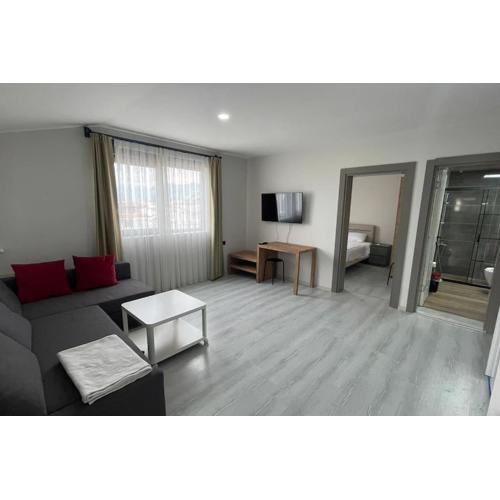 LYRA HOMES Geniş, Ferah, Denize Yakın