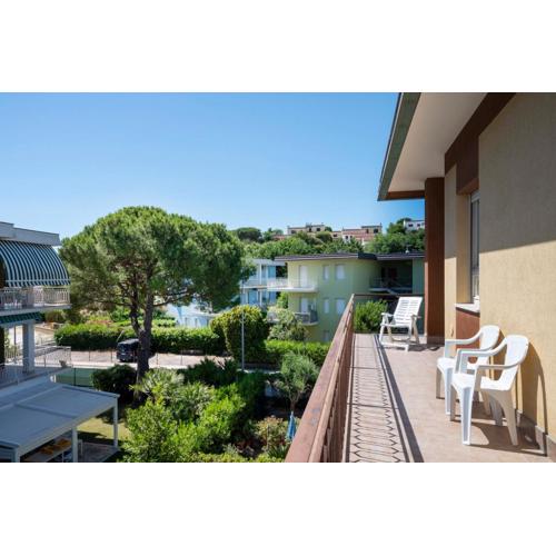 M153 - Marcelli, nuovo trilocale con terrazzo