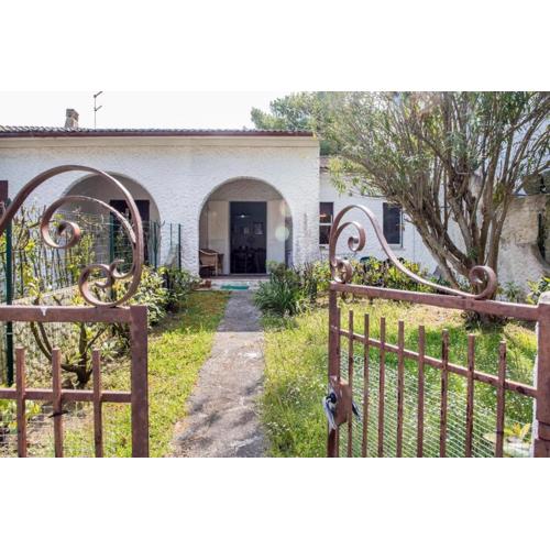 M224 - Marcelli, trilocale con giardino a 150mt dal mare