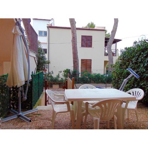 M260 - Marcelli, comodo bilocale con garage