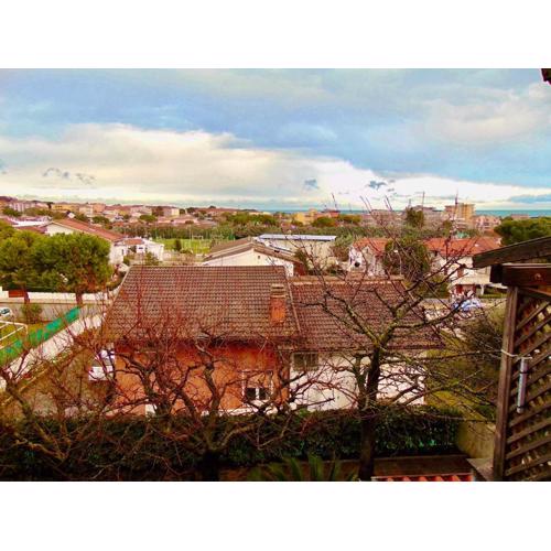 M274 - Marcelli, ampio quadrilocale con terrazzo panoramico