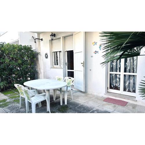 M282 - Marcelli, trilocale con giardino a 100mt dal mare
