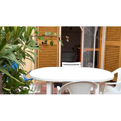 M415 Marcelli Trilocale piano terra con corte esterna