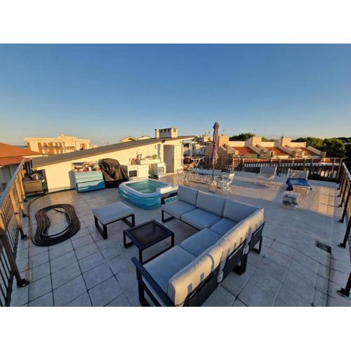 M426 - Marcelli, nuovo quadrilocale con terrazzo vista mare