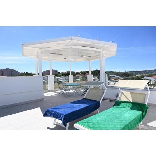 M442 - Marcelli, Meraviglioso bilocale con solarium
