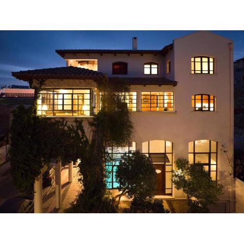 Ma Maison Downtown Villa N8, Indoor Heated Pool