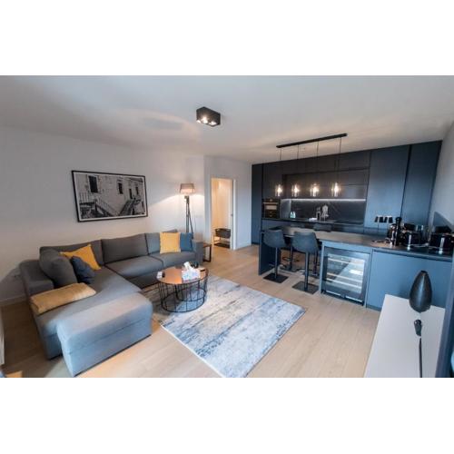 MAAN BZ15 Luxury Apartment