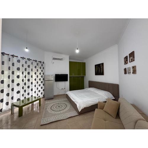 Machiavelli Apartments Lura 1