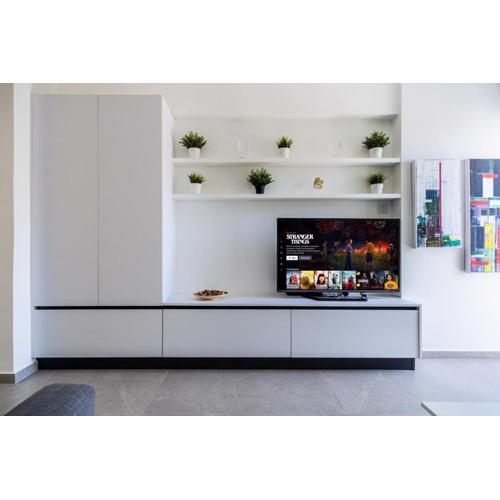 Mackenzie Beach Apartment