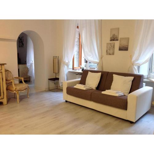 Madama Suite