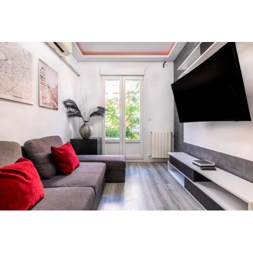 Madrid Cozy & Minimal Seasonal