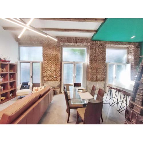 Madrid Sunlit Loft